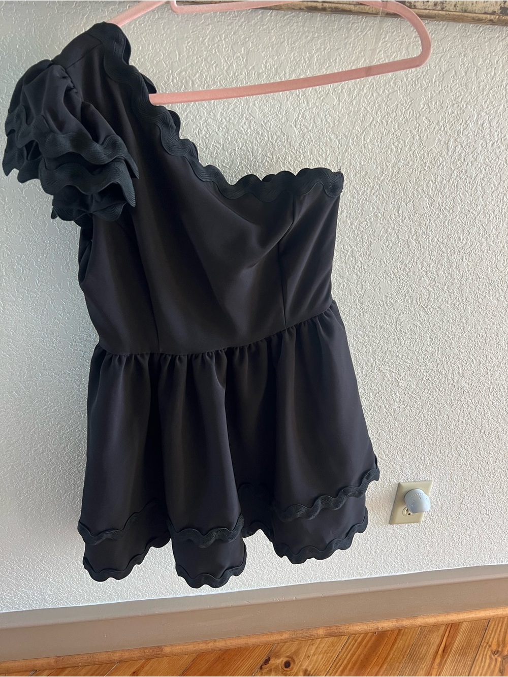 One-Shoulder Ruffle Black Mini Dress